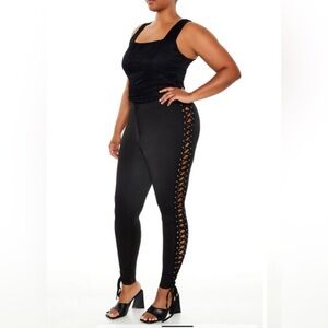FOREVER 21+ 1X XXL Black Slinky Sexy Lace Up Leggings NWT R$40